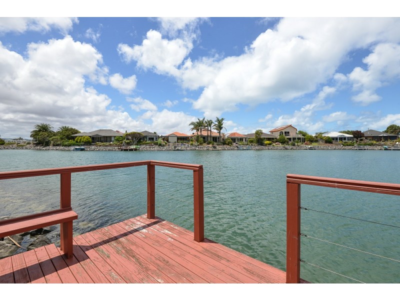 17 Windjammer Court, Encounter Bay SA 5211