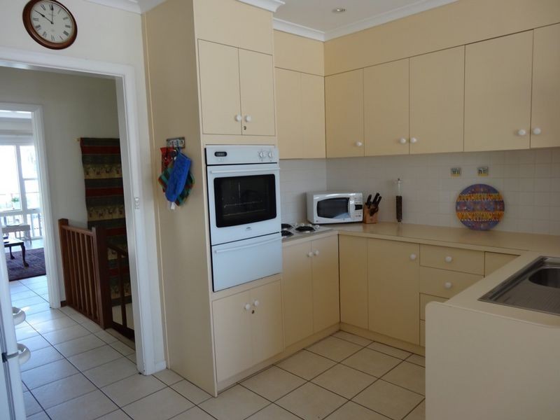 8/22 Esplanade, Victor Harbor SA 5211