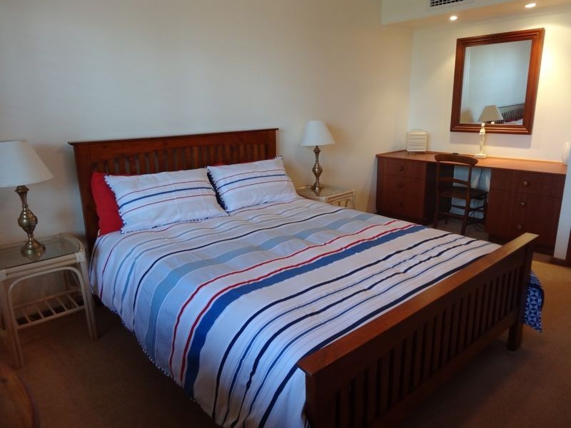 8/22 Esplanade, Victor Harbor SA 5211