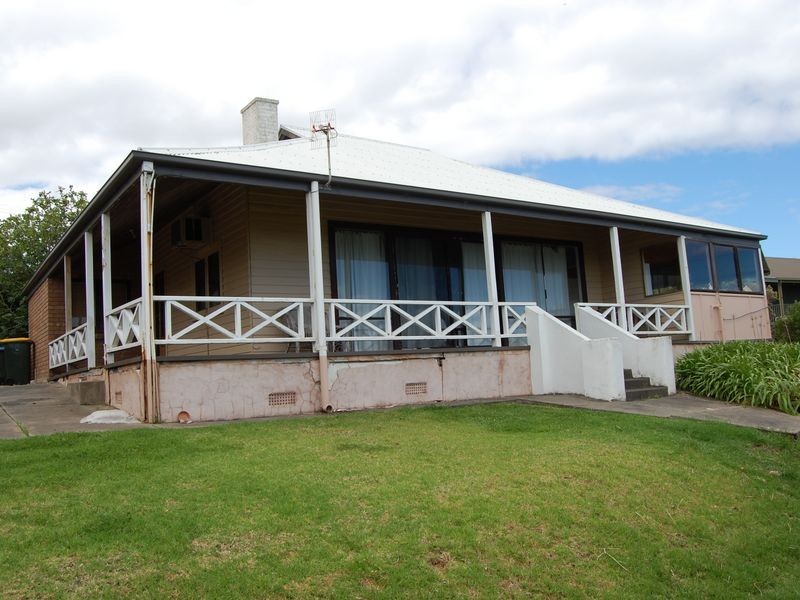 72 Hindmarsh Road, Victor Harbor SA 5211