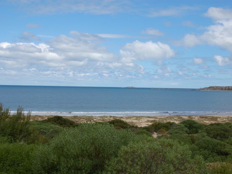 72 Hindmarsh Road, Victor Harbor SA 5211