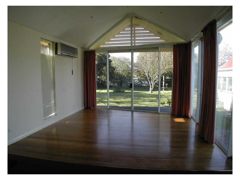 10 Renown Avenue, Victor Harbor SA 5211