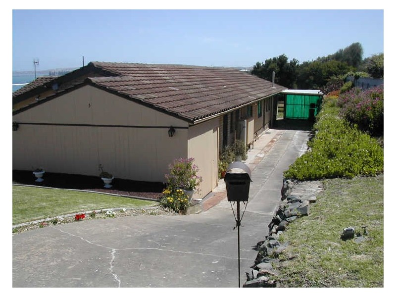 2/3 Elliot Avenue, Hayborough SA 5211