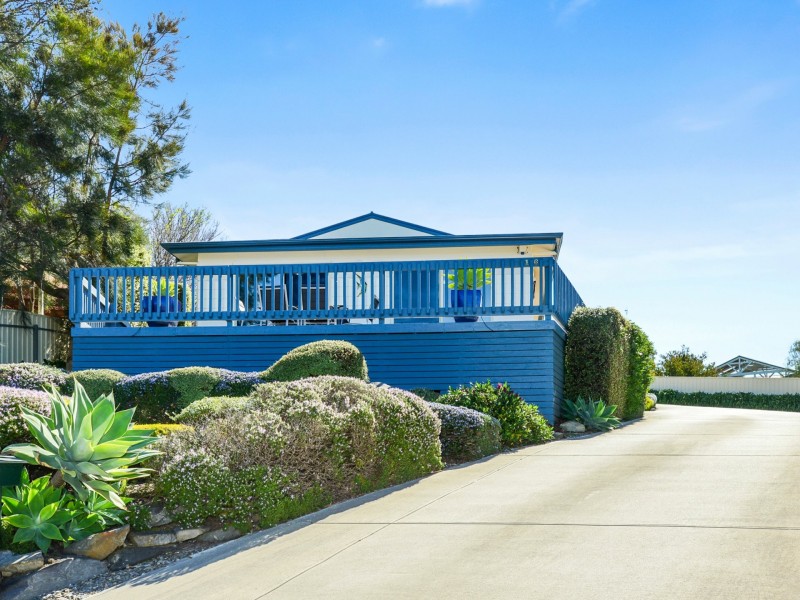 16 Cygnet Crt, Encounter Bay SA 5211