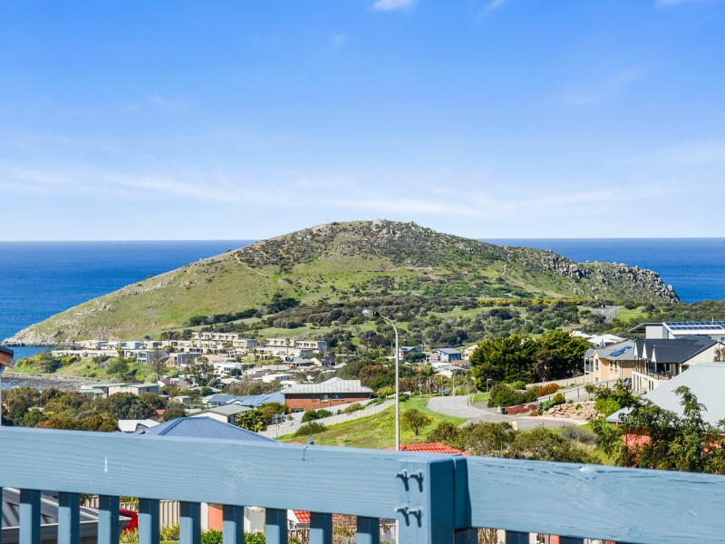 16 Cygnet Crt, Encounter Bay SA 5211