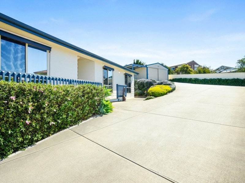 16 Cygnet Crt, Encounter Bay SA 5211