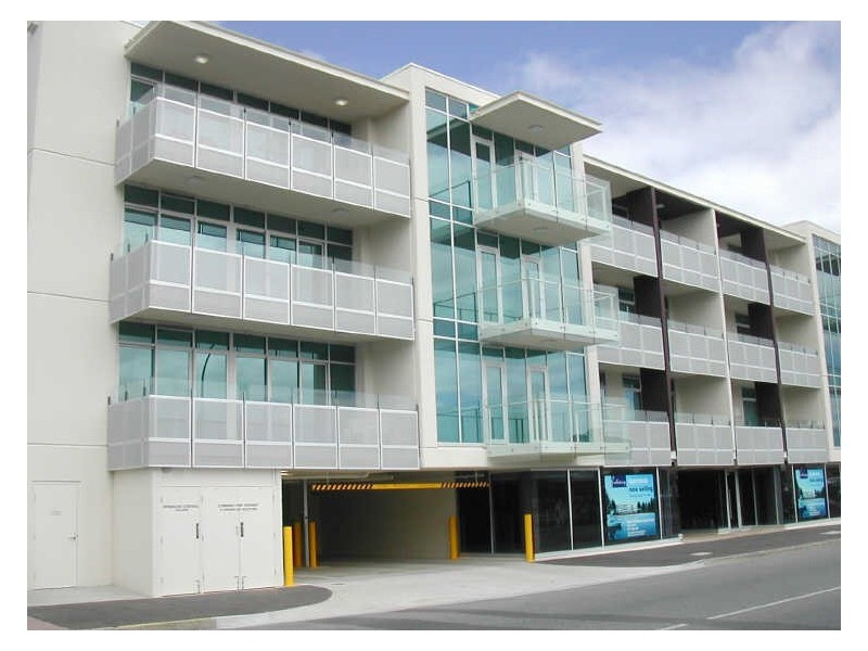 210/162 Frontage Apt, Hindmarsh Rd, Victor Harbor SA 5211