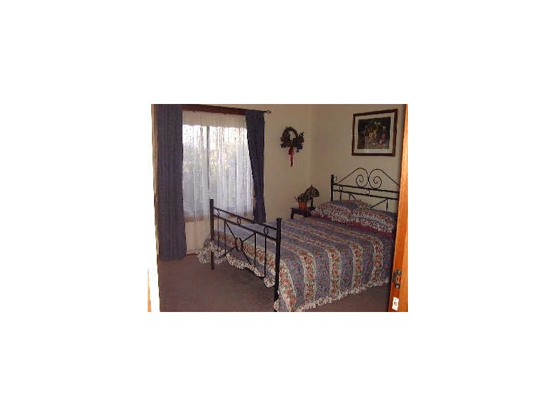 2a The Strand, Port Elliot SA 5212