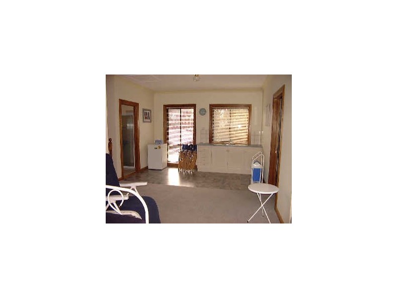 2a The Strand, Port Elliot SA 5212