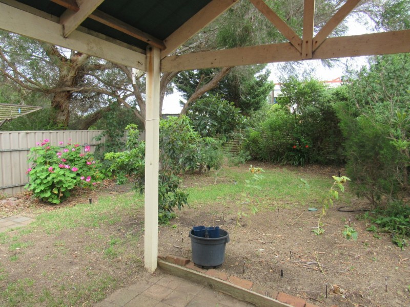 2/47 Canterbury Rd, Victor Harbor SA 5211