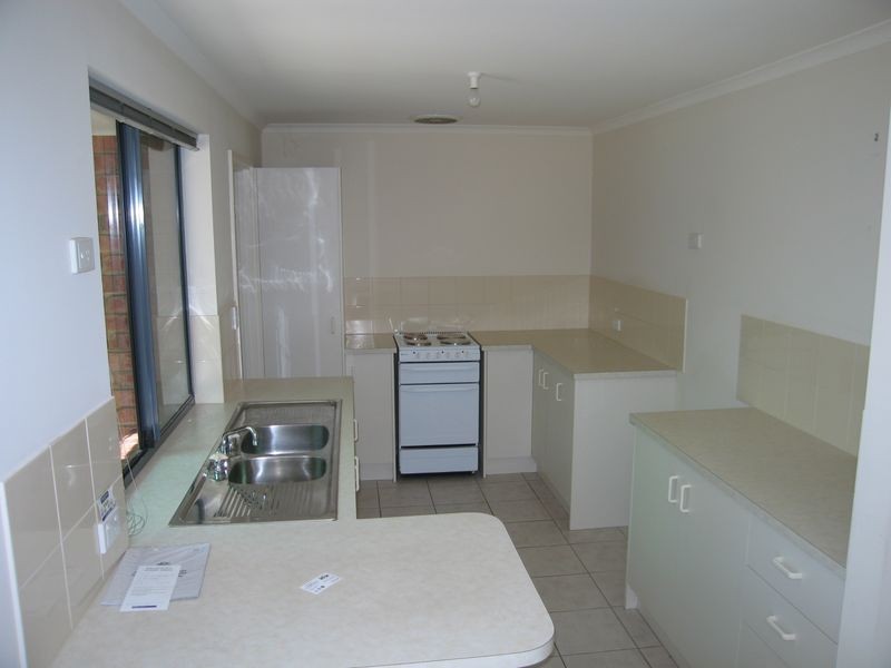 1/4 Davoren Court, Victor Harbor SA 5211