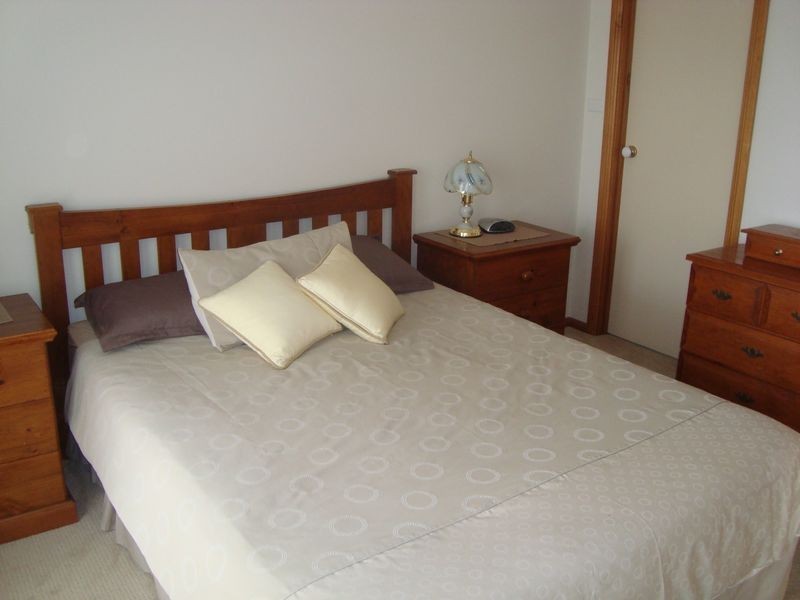 50 Pine Ave, Victor Harbor SA 5211