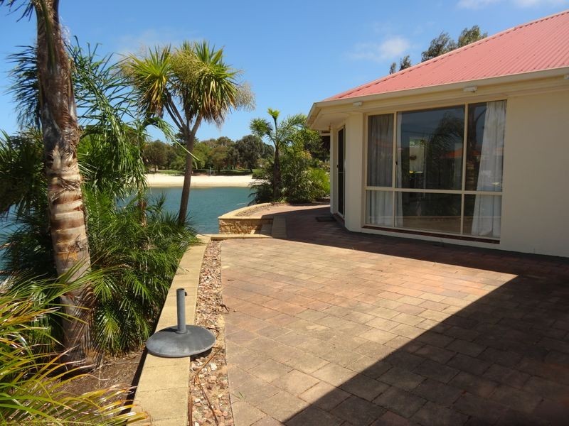17 Windjammer Court, Encounter Bay SA 5211