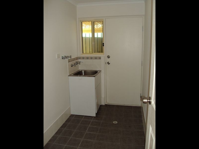 8 Palm Court, Mccracken SA 5211