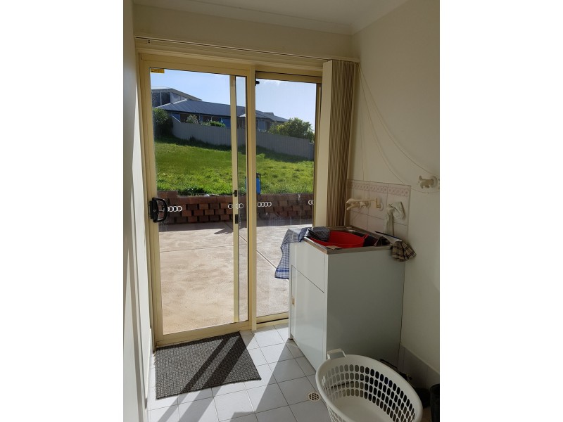 4 Orca Place, Encounter Bay SA 5211