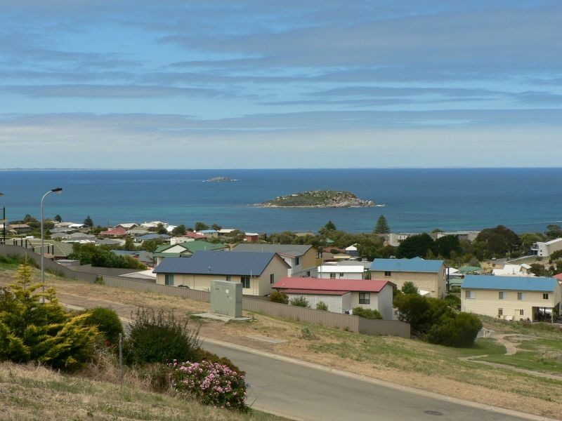 4 Orca Place, Encounter Bay SA 5211