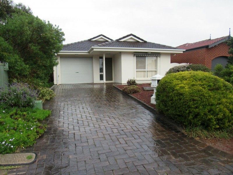 1 Matthew Flinders Drive, Encounter Bay SA 5211