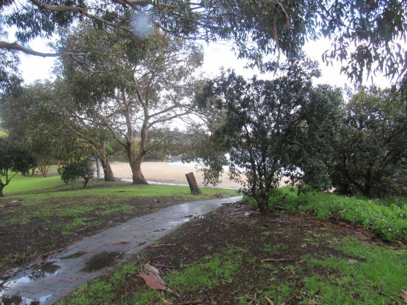 1 Matthew Flinders Drive, Encounter Bay SA 5211