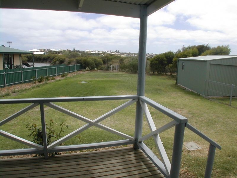 7 Brittain Street, Port Elliot SA 5212