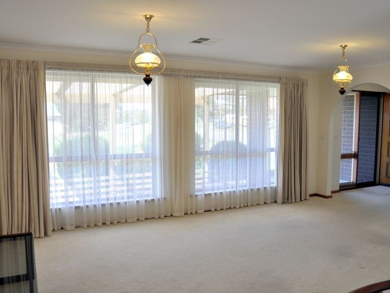 21 Passatt Street, Encounter Bay SA 5211