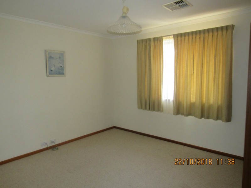 21 Passatt Street, Encounter Bay SA 5211