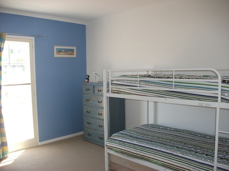 13 Minnamoora Crt, Encounter Bay SA 5211