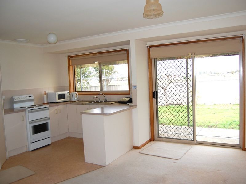 9 Crosby Court, Encounter Bay SA 5211