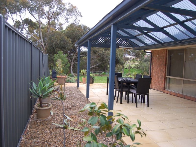 86 Rapid Drive, Mccracken SA 5211