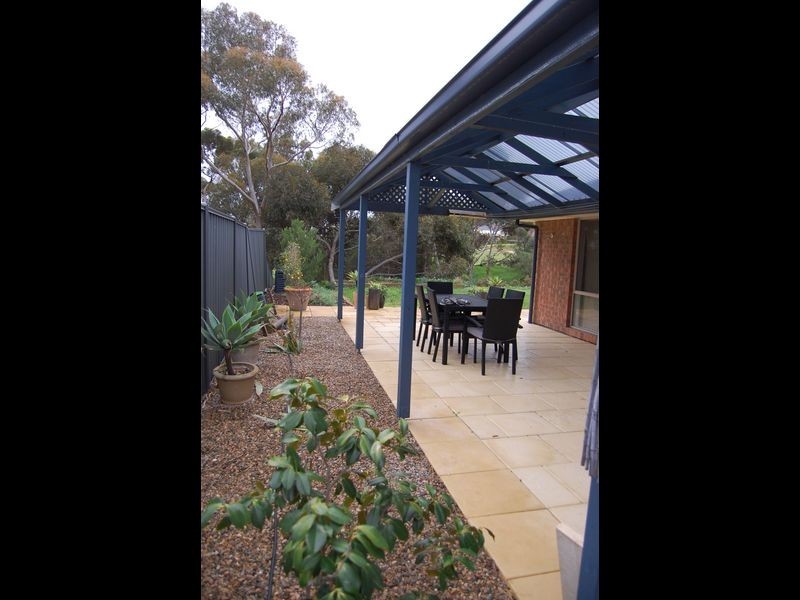 86 Rapid Drive, Mccracken SA 5211