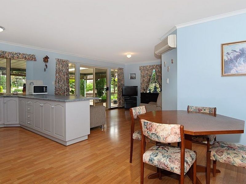 8 Zilm Court, Encounter Bay SA 5211