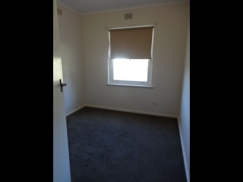 25 Churchill Road, Victor Harbor SA 5211