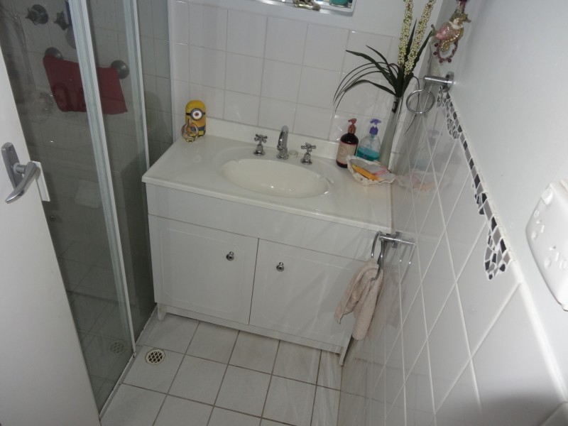 25 Churchill Road, Victor Harbor SA 5211