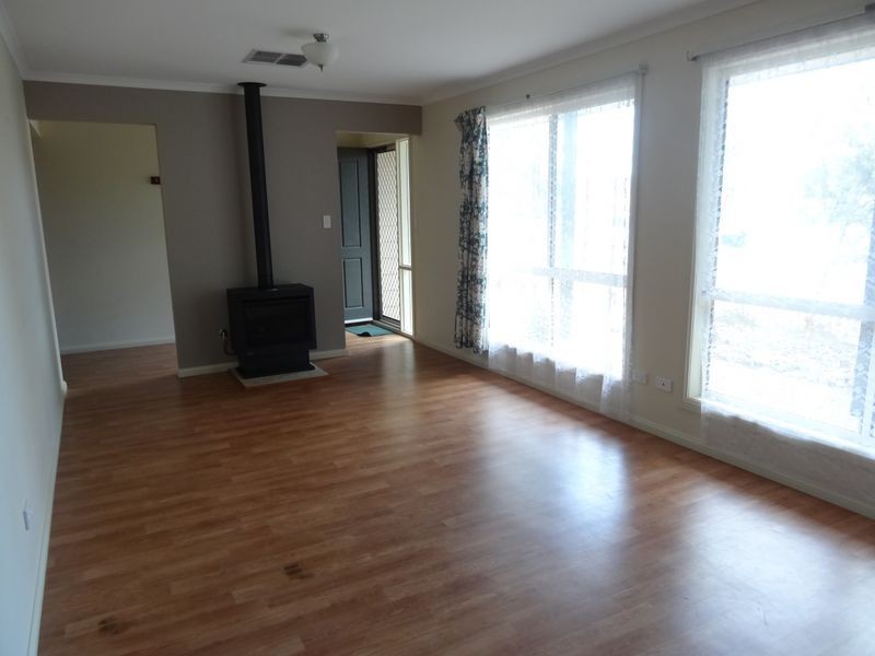 2 Acraman Street, Victor Harbor SA 5211