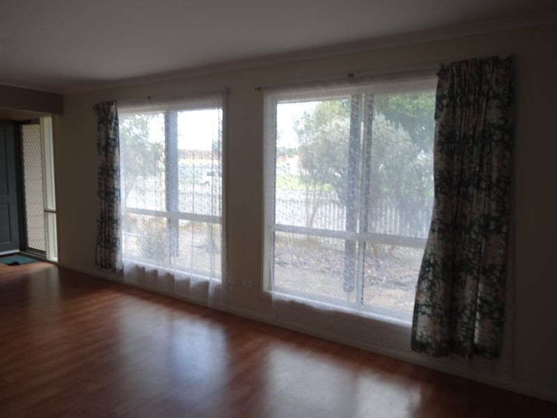 2 Acraman Street, Victor Harbor SA 5211