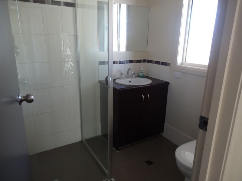 2 Acraman Street, Victor Harbor SA 5211