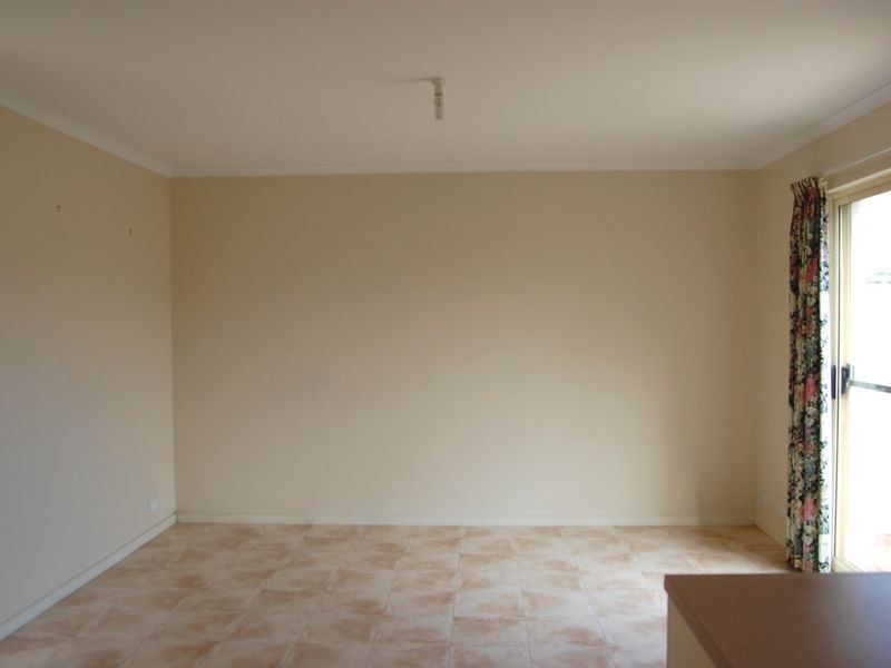 2/33 Rosemary Court, Encounter Bay SA 5211
