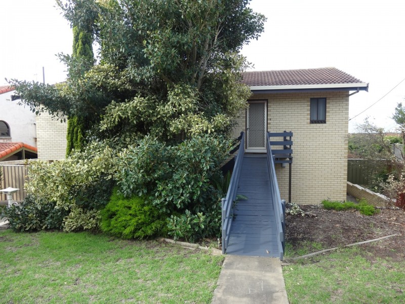 6 Passatt Street, Encounter Bay SA 5211
