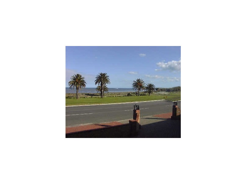 7/22 Esplanade, Victor Harbor SA 5211