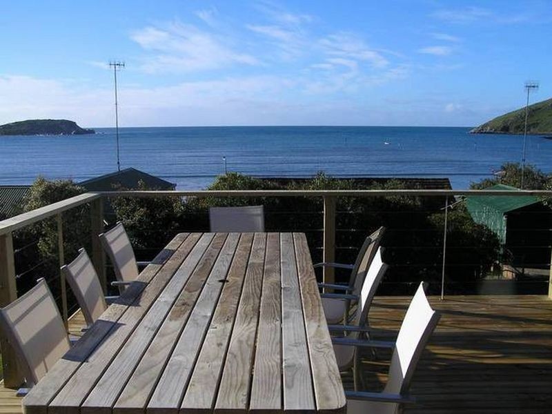 7 Hart Ave, Encounter Bay SA 5211