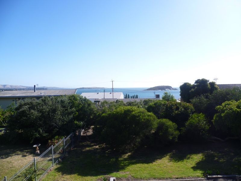 16 Viking Street, Encounter Bay SA 5211
