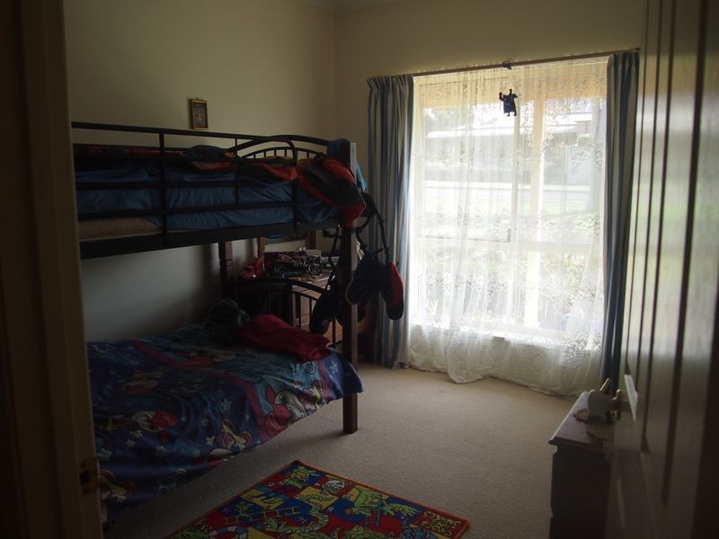 2 Manly Grove, Hayborough SA 5211