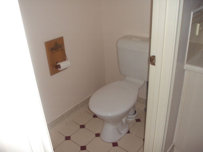 2 Manly Grove, Hayborough SA 5211