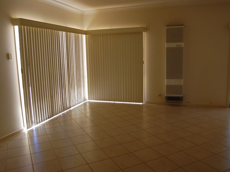 135 Coromandel Drive, Mccracken SA 5211