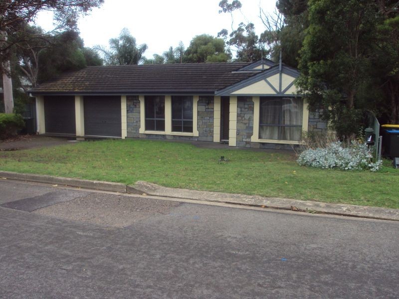 14 Bond Avenue, Victor Harbor SA 5211