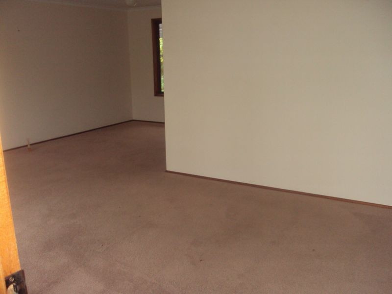 14 Bond Avenue, Victor Harbor SA 5211