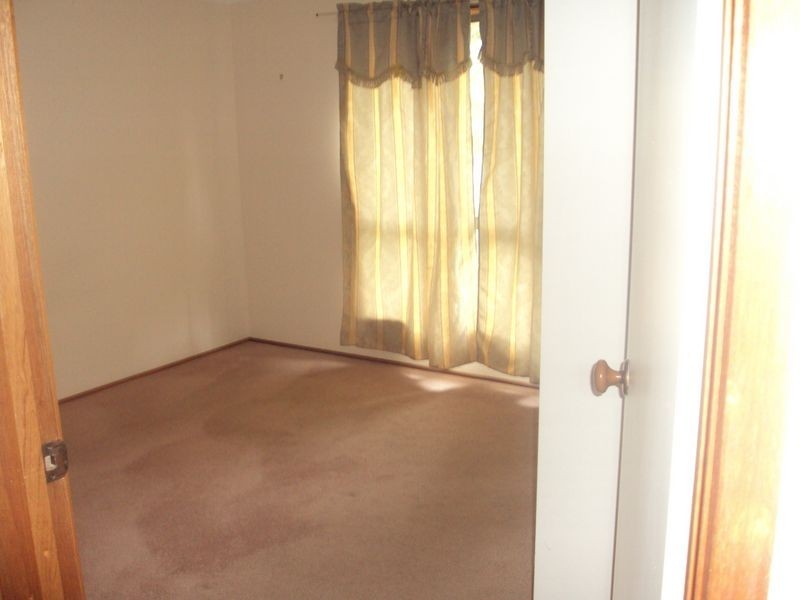 14 Bond Avenue, Victor Harbor SA 5211