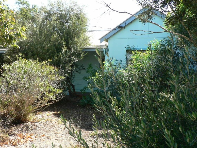 6 Wood Street, Encounter Bay SA 5211