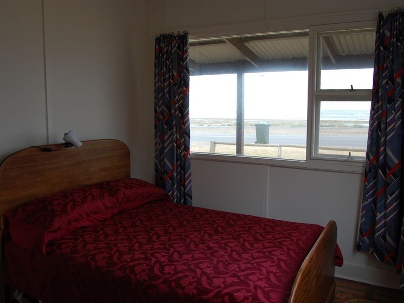 35 Franklin Pde, Encounter Bay SA 5211