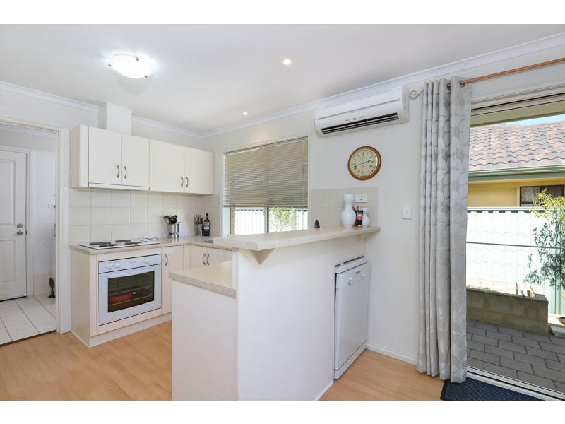 14 Sweetman Avenue, Encounter Bay SA 5211