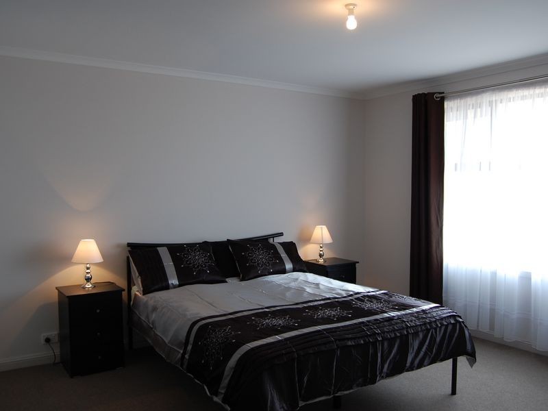 6 Fluke Crt, Encounter Bay SA 5211